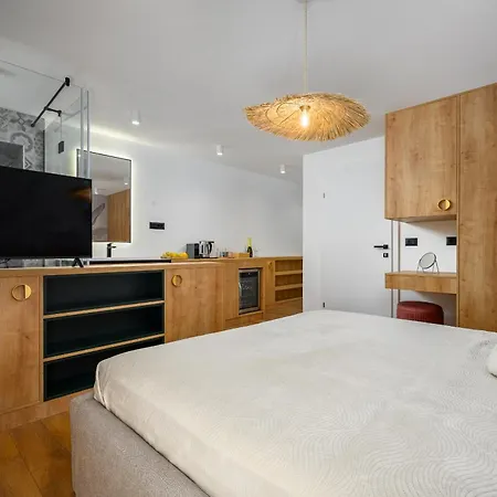 Gasthuis Exclusive Porto 3*