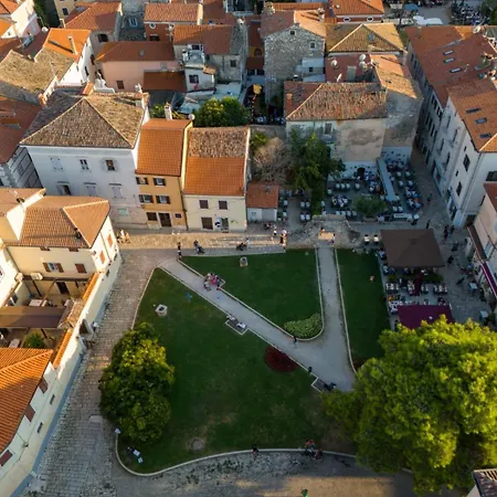 Exclusive Porto Affittacamere 3*